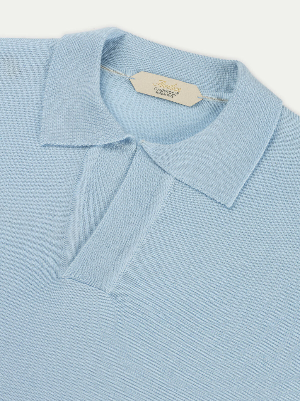 Shortsleeve Buttonless Polo Light Blue