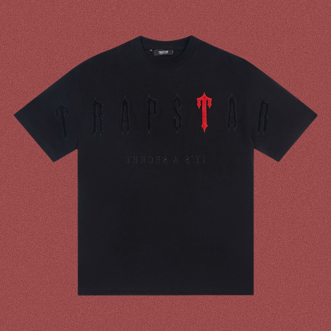 Trapstar Tonal & Red Embossed Gothic Logo Tee - Black/Red Hover Image