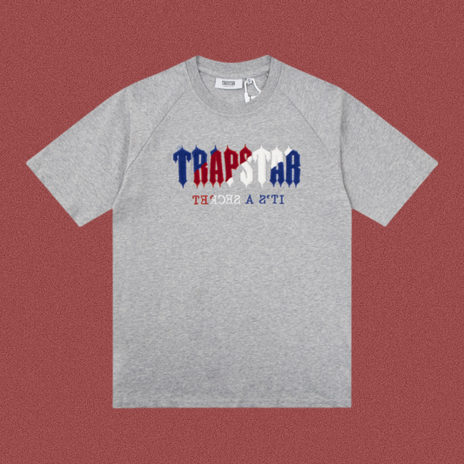 Trapstar Tricolor Gothic Logo Tee - Heather Grey/Red/White/Blue Hover Image